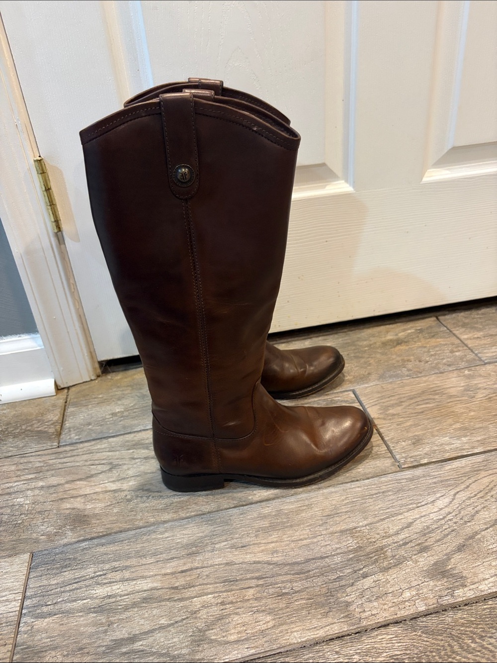 Frye Women's Melissa button Tall Brown Leather Riding Boots size 6.5